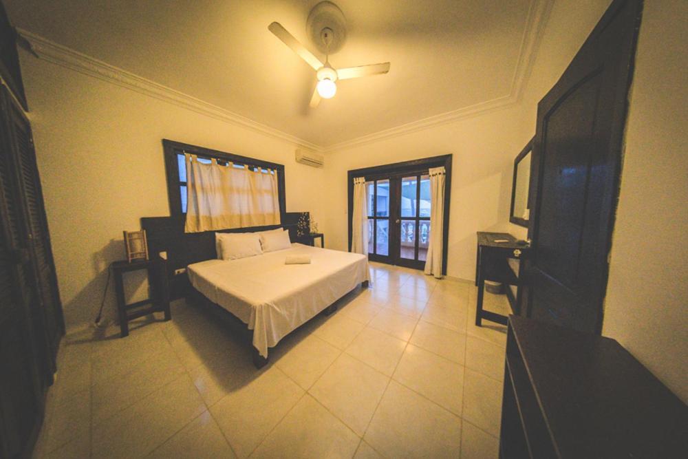 Capri Beach House Punta Cana Esterno foto